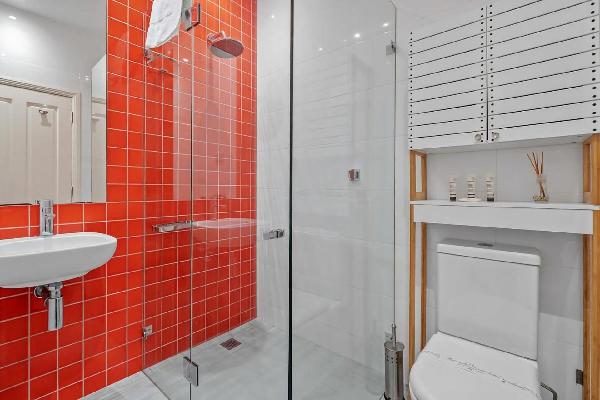 Tennis Courts Pool Sauna Avalon Apartment